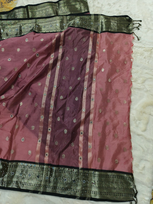Banarasi Mauve-Pink saree with motifs work